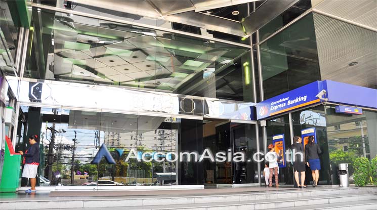  1  Office Space For Rent in Pattanakarn ,Bangkok ARL Ramkhamhaeng at UM Tower AA11807